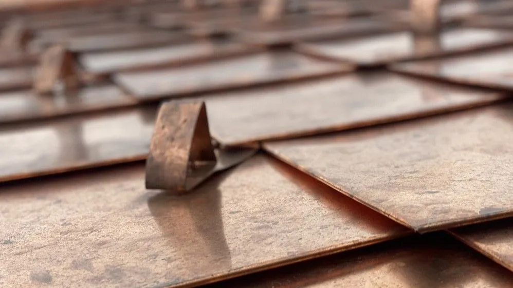 wan_kupferschindeldach_detail